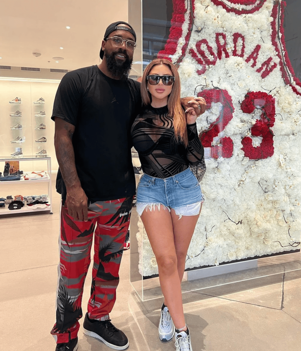 Image Source: Instagram | @larsapippen