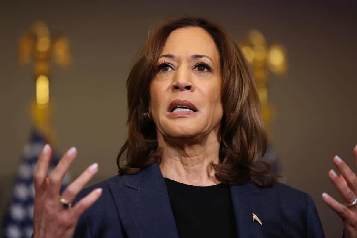 Kamala Harris speaks to reporters at the Four Seasons Hotel Houston on October 25, 2024, in Texas. (Cover Image Source: Getty Images | Photo By Justin Sullivan)