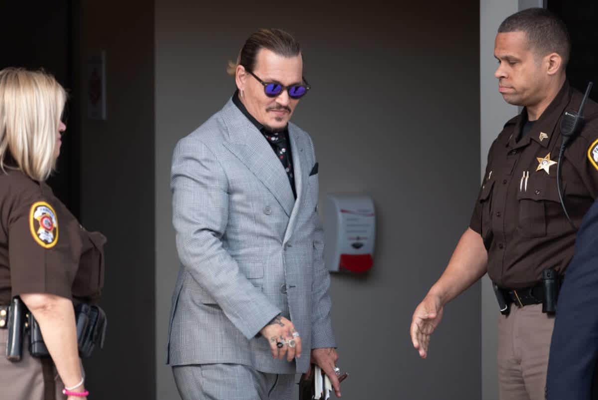 Johnny Depp at Fairfax County Circuit Court on May 19, 2022, in Virginia. (Image Source: Getty Images| Photo by Cliff Owen) 