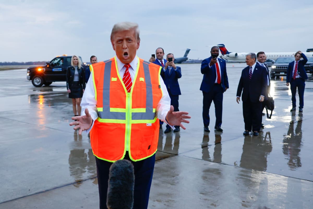 Donald Trump speaks to the media at Green Bay Austin Straubel International Airport on October 30, 2024 in Green Bay, Wisconsin (Image Source: Getty Images / Photo by Chip Somodevilla)