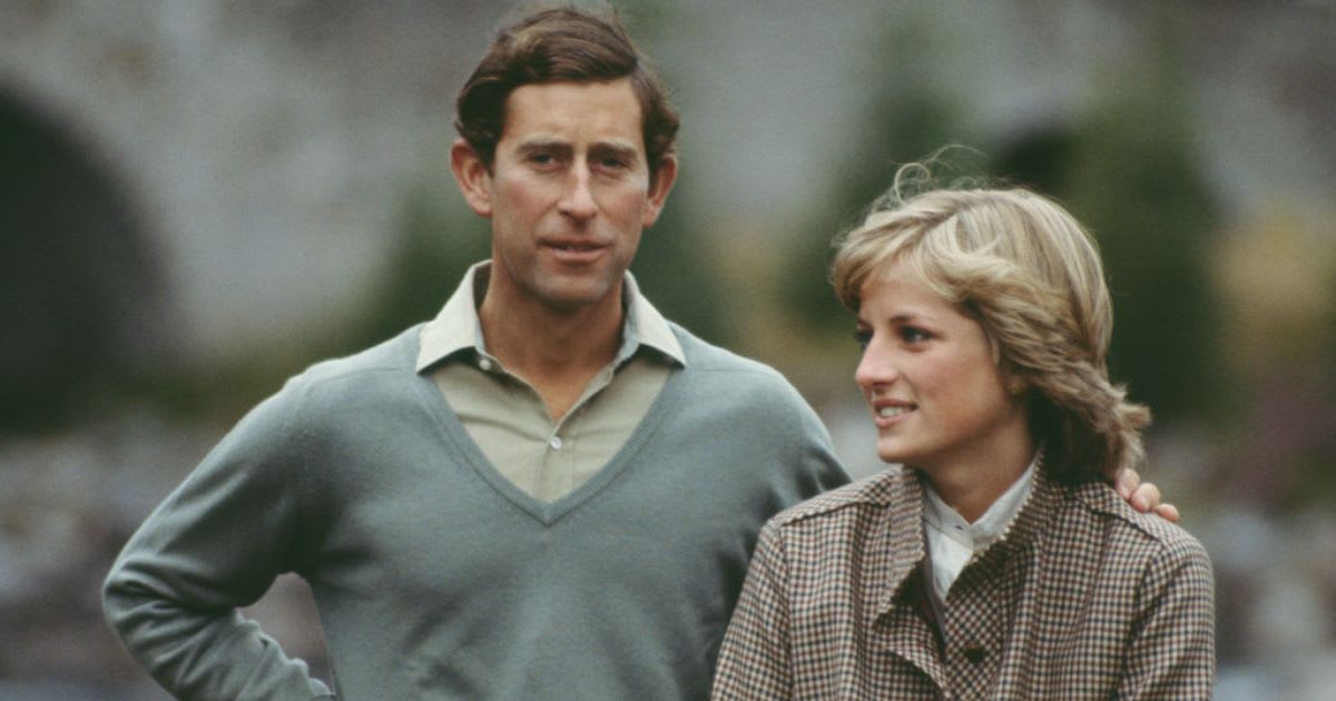 Prince Charles & Princess Diana on their honeymoon in Balmoral by the River Dee, August 1981. (Cover Image Source: Getty Images| Photo by Princess Diana Archive) 