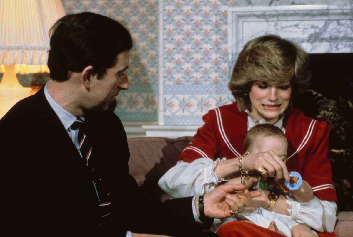 Prince Charles, Princess Diana & Prince William at Kensington Palace in London, England, 22nd December 1982. (Image Source: Getty Images| Photo by Keystone) 