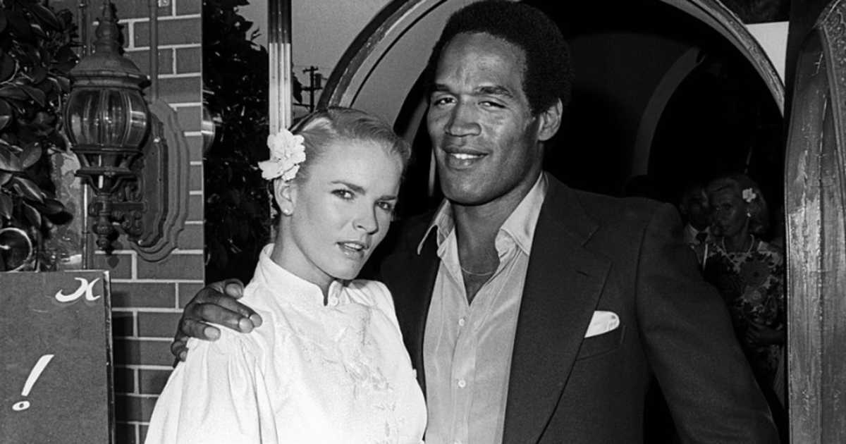 Nicole Brown and OJ Simpson (Image Source: Getty Images | Photo By Gary Leonard)