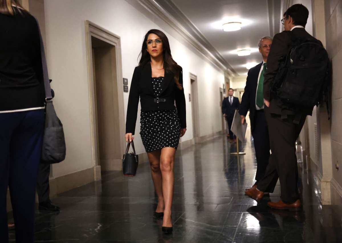 Lauren Boebert leaves a House Republican conference meeting in the Longworth House Office Building on Oct 24, 2023 in DC. (Image Source: Getty Images | Photo by Justin Sullivan)