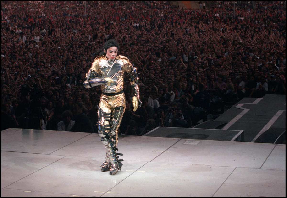 Michael Jackson during HIStory Tour NYC 1997.(Image Source: Getty Images| Photo by Dave Hogan) 