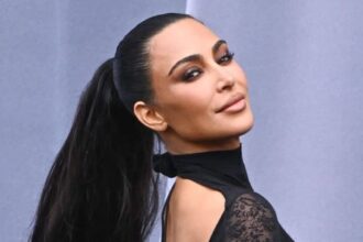 Kim Kardashian Cover Image