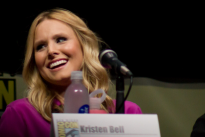 Kristen Bell speaking at the 2013 San Diego Comic Con International, for "Veronica Mars".